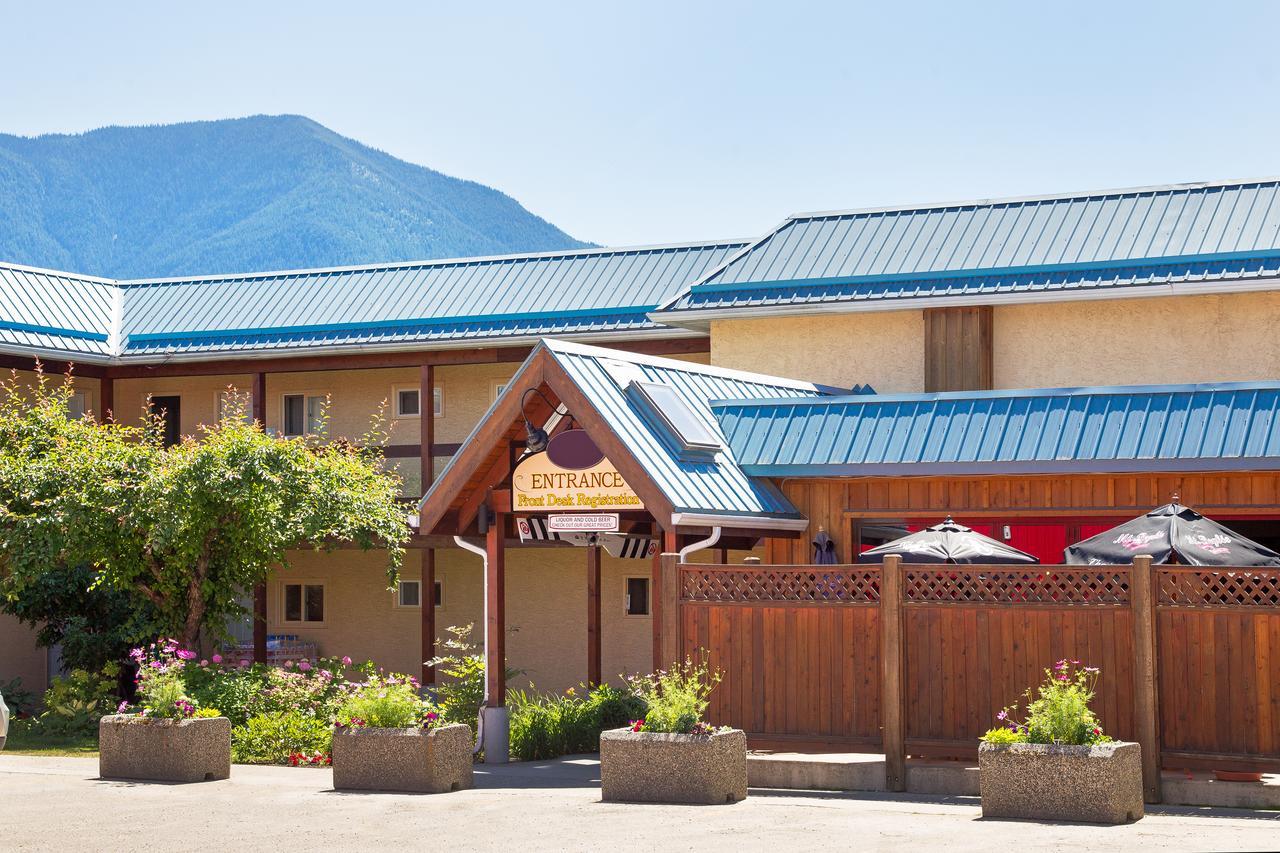 ناكوسب The Lodge At Arrow Lakes المظهر الخارجي الصورة
